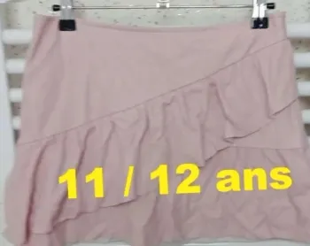Jupe simili cuir  rose  LFT  Girl Taille 11  /  12  ans