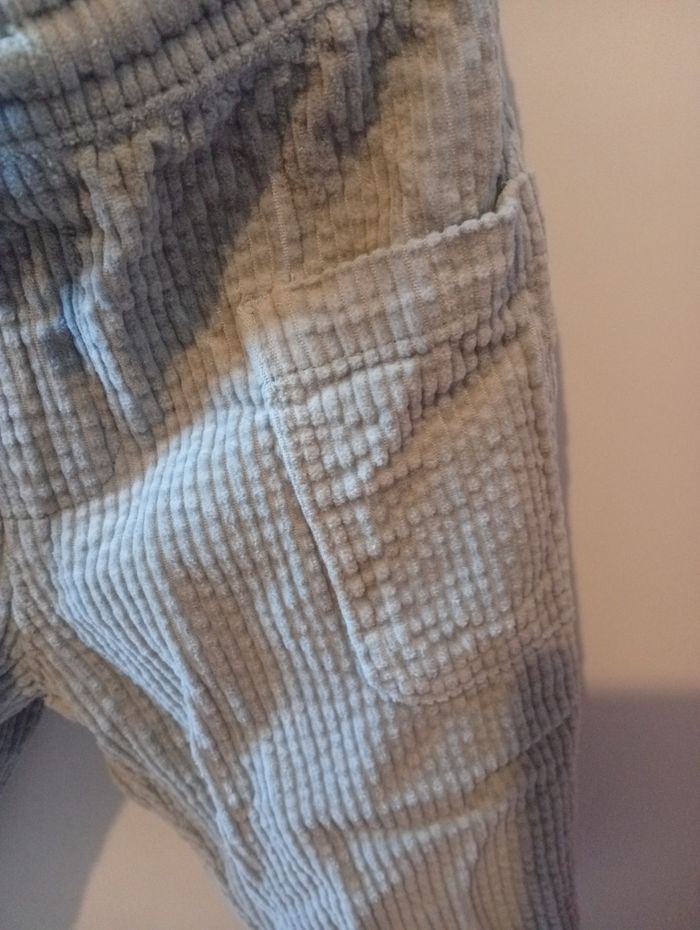 Pantalon Zara velours côtelé gris 2ans 92cm - photo numéro 3