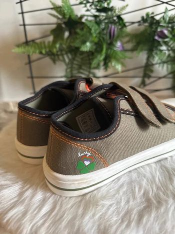 Basket garçon Pointure 31 - NEUVES