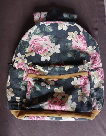 Cartable sac à dos fleuris