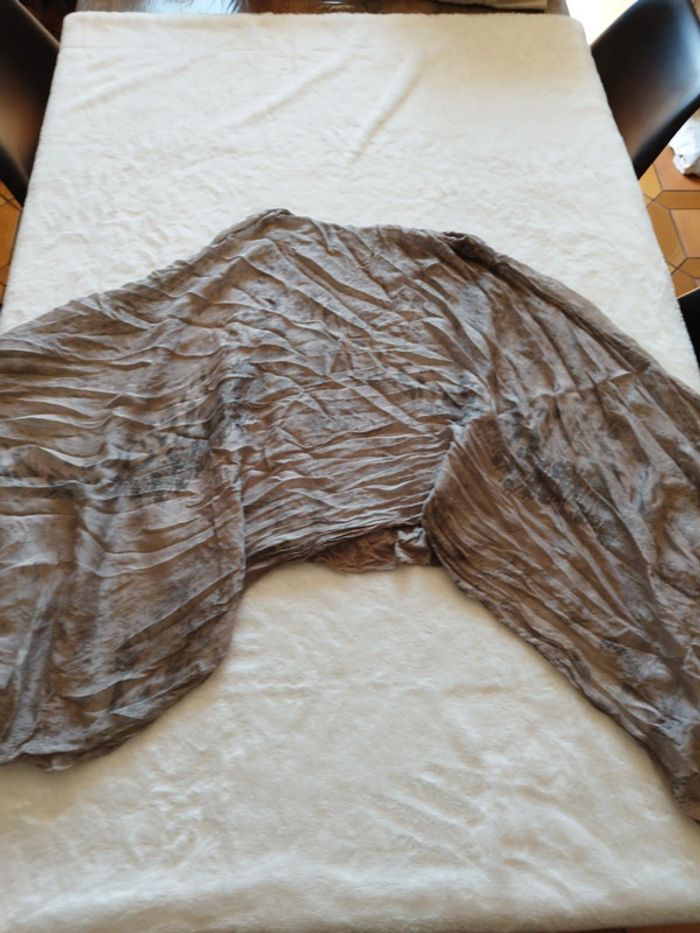 Maillot Large, oversize chauve souris avec débardeur dedans léger gris marron taille L/Xl