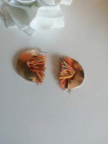 🌸Demi Créoles Laiton aux fils colorés "Etsy" 🌸