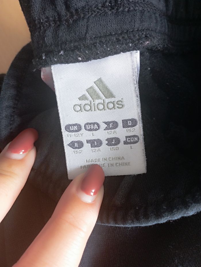 Bas de jogging noir adidas taille 152 cm 3€ - photo numéro 2