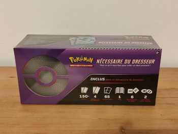 Coffret Pokémon nécessaire du dresseur 2022 Lumineon