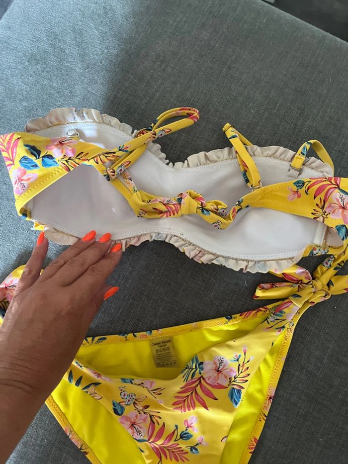 Maillot de bain taille M - photo numéro 4