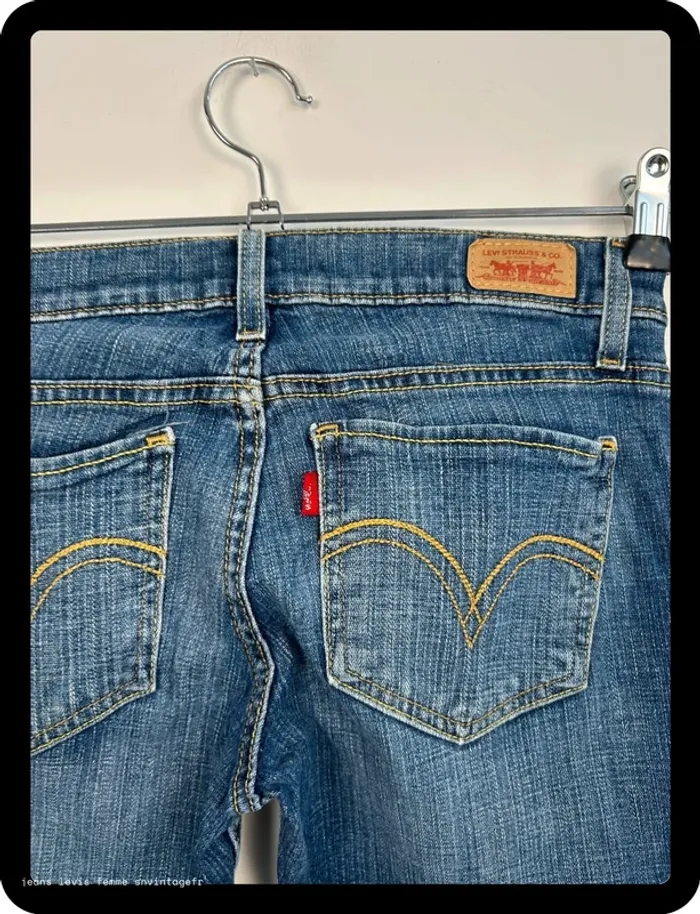 Jean Levi's Femme 524 Too Superlow Bootcut Bleu | W27 FR36 | Très Bon État | BP127 - photo numéro 3