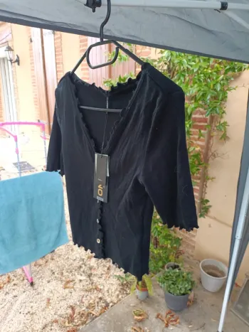 Tee-shirt noir only