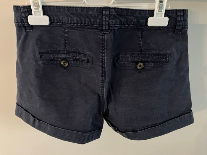 Short bleu Jennyfer taille 34 - photo numéro 2