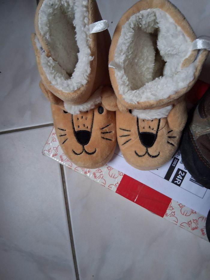 Chausson et cĥaussure - photo numéro 2