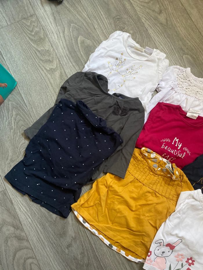 Lot t shirt - photo numéro 3