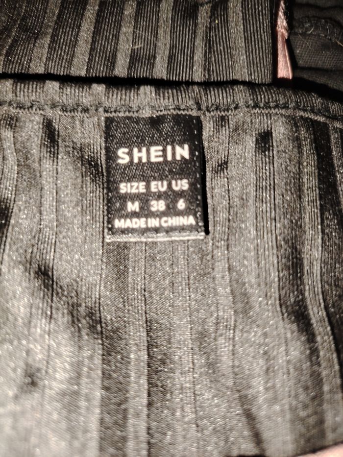 Tee shirt shein taille M 38 - photo numéro 4