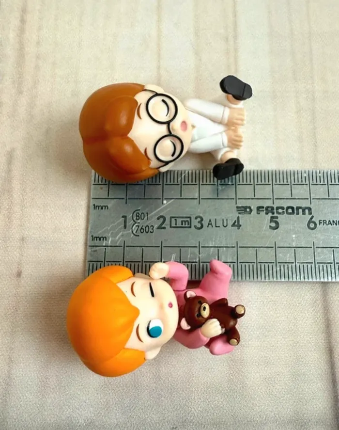 figurines Disney gashapon Michel et Jean Darling de Peter Pan import Japon - photo numéro 11