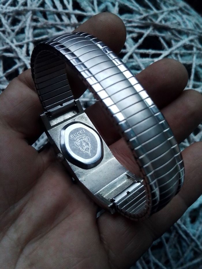 Montre vintage GUCCI femme - photo numéro 7