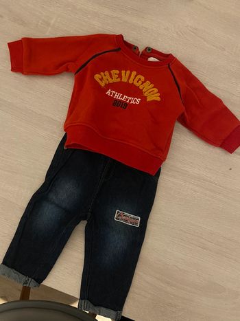 Pantalon et pull Chevignon