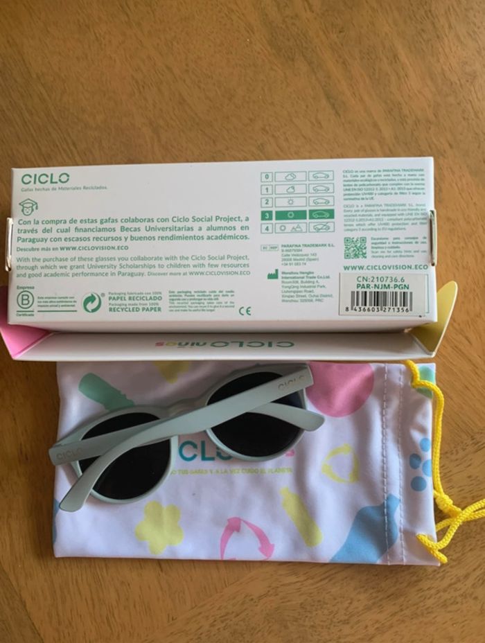Lunettes unisexes de soleil polarisées pour enfant - photo numéro 2