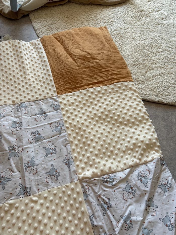 tapis d'éveil neuf - photo numéro 4