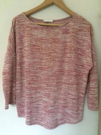 Pull rouge loose