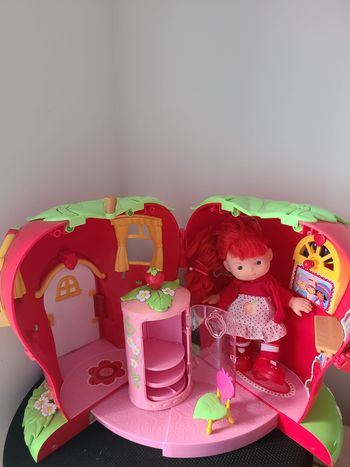 charlotte aux fraises