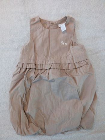 Robe Obaïbi 6 mois (réf perso F-C25)(familleac72)