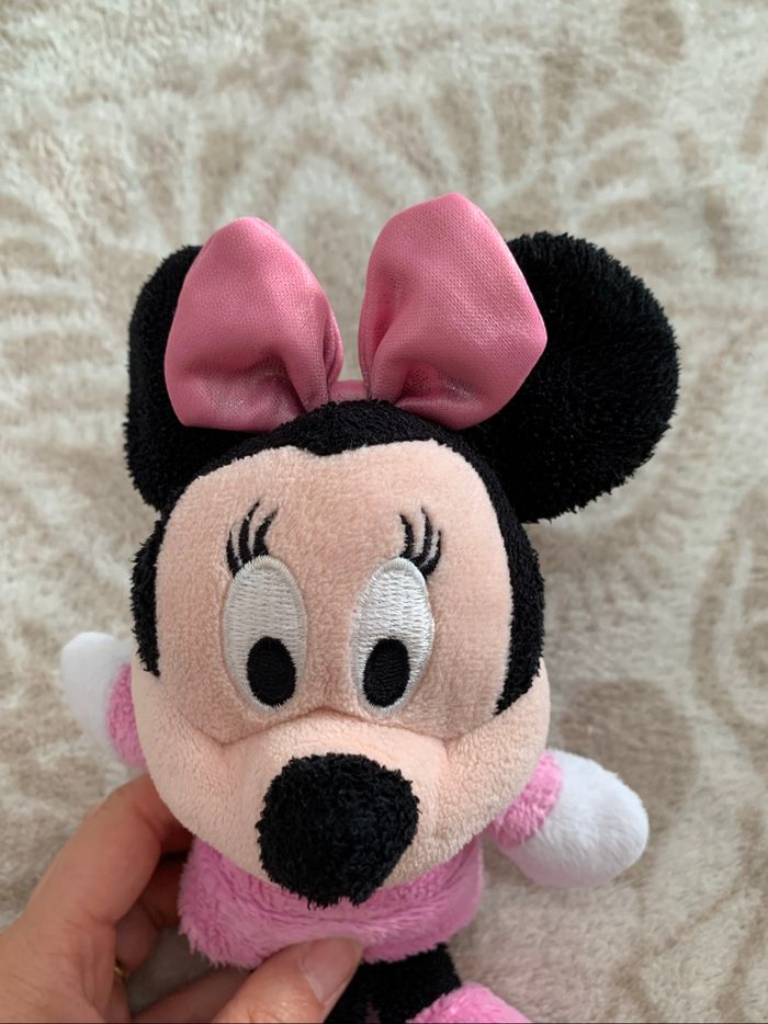 Peluche Minnie Disney - photo numéro 2