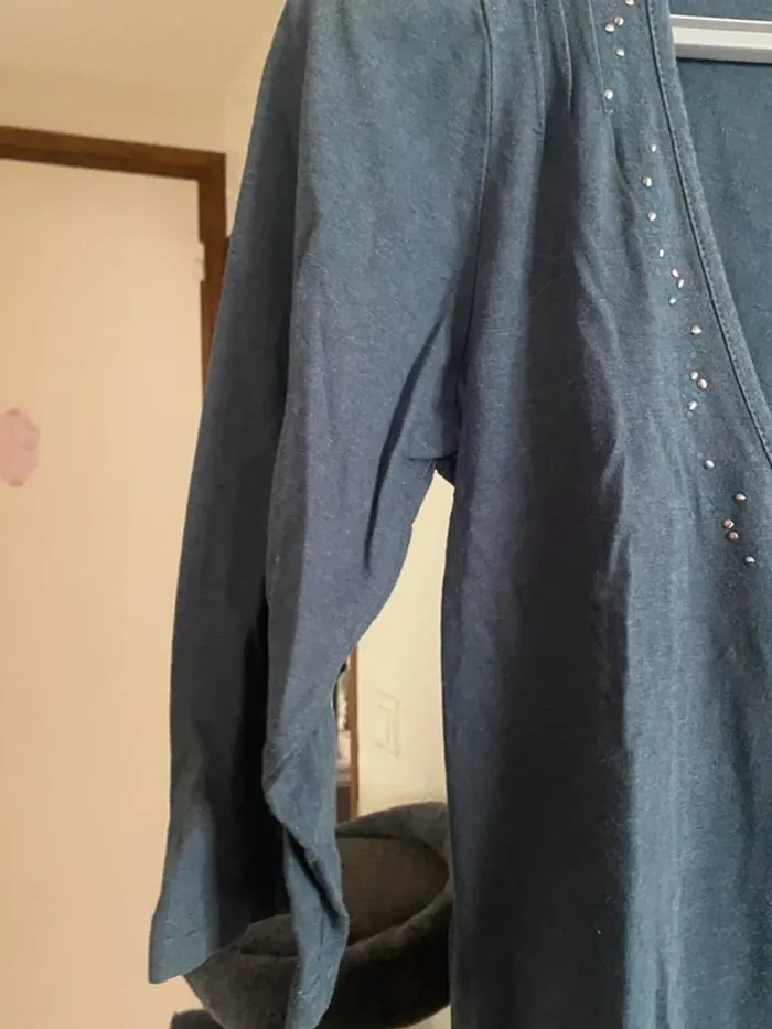 Tee-shirt femme Terre de Marins – Taille 38 – Élégant col cache-cœur 💙 - photo numéro 3