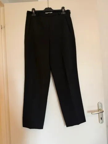 Pantalon ajusté vintage en très bon état taille 40 Anne weyburn
