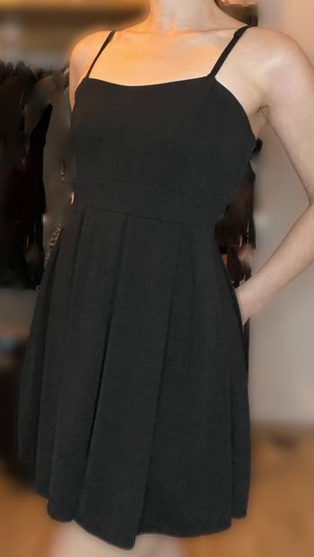 Robe noire patineuse taille S/ 36