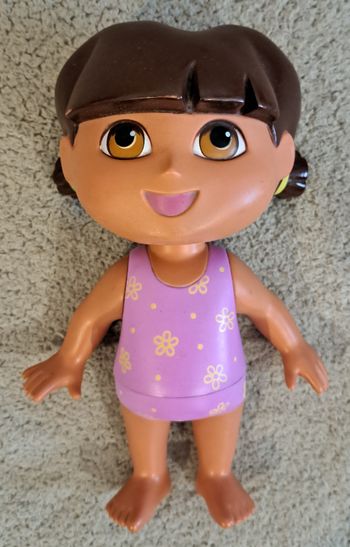 🪆 Figurine articulée Dora l'Exploratrice - Mattel Viacom 2002