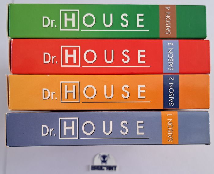 Coffrets DVD Dr House intégrales des saisons 1 à 4 - photo numéro 5