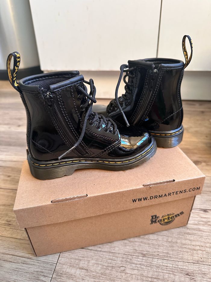 Bottines vernies noir dr Martens taille 24 - photo numéro 8
