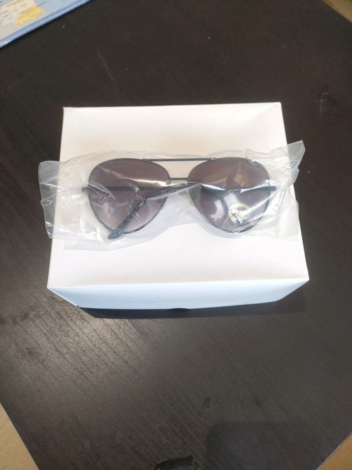 Lunette de soleil aviateur