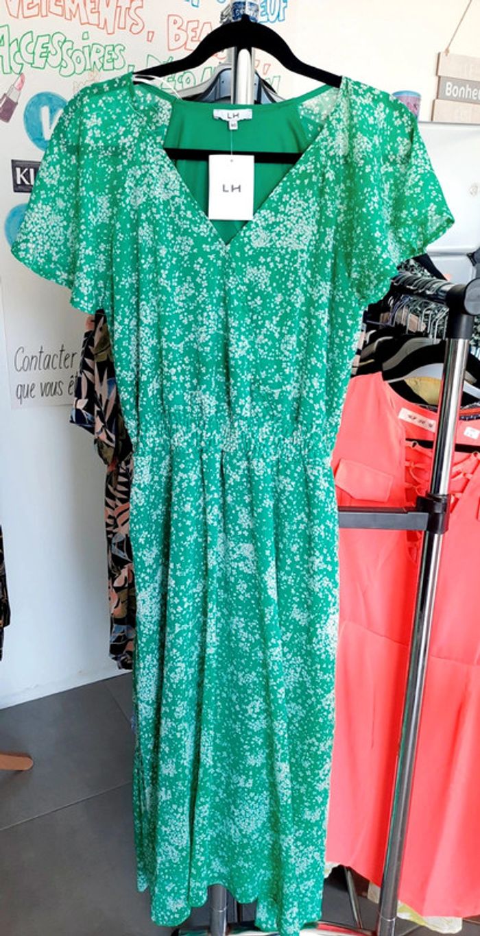 Robe longue verte fleurie blanche dorée neuf avec étiquette 🏷 40 LH #lora11femme40