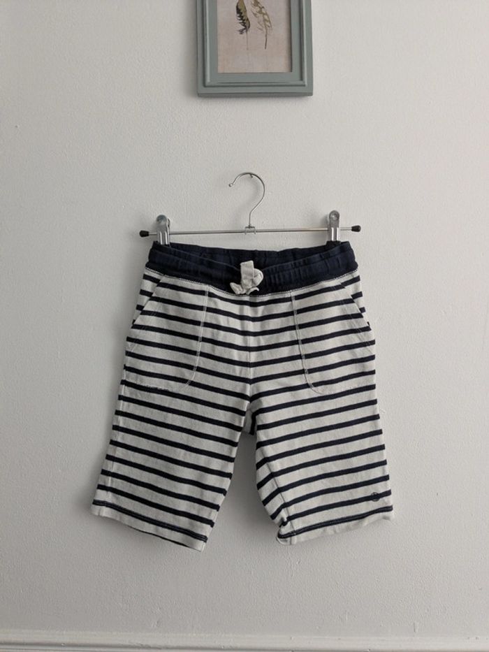 Short 8 ans petit bateau rayé