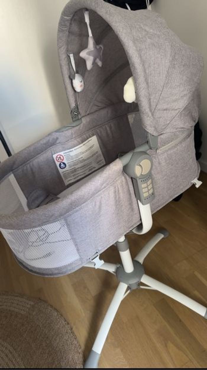 Berceau LOUNA 4 en 1 Multifonction Mode Transat / Balancelle électrique