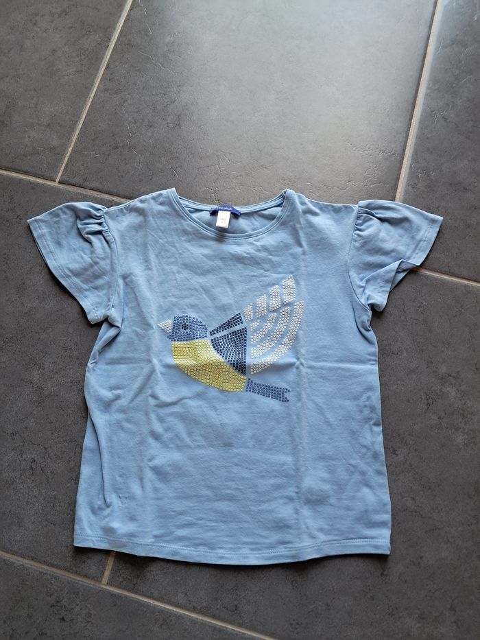 Tee shirt