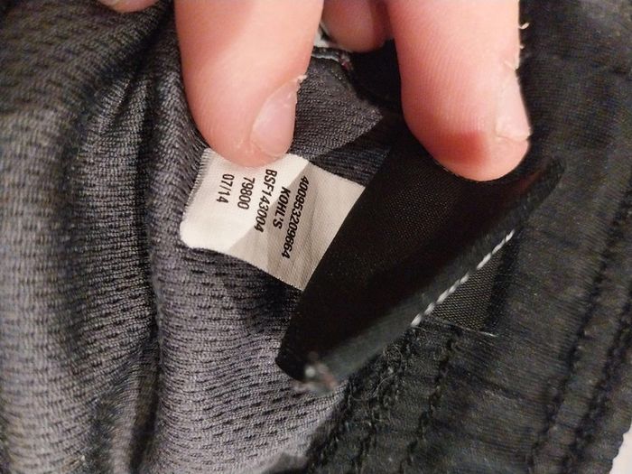 Jogging Fila XL enfant/S en très bon état - photo numéro 7