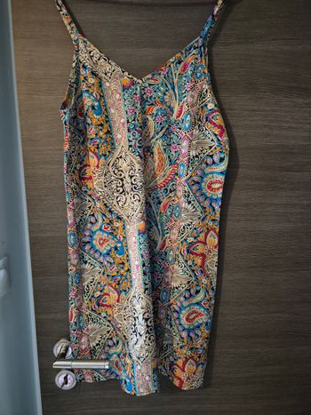 Robe fine bretelles
