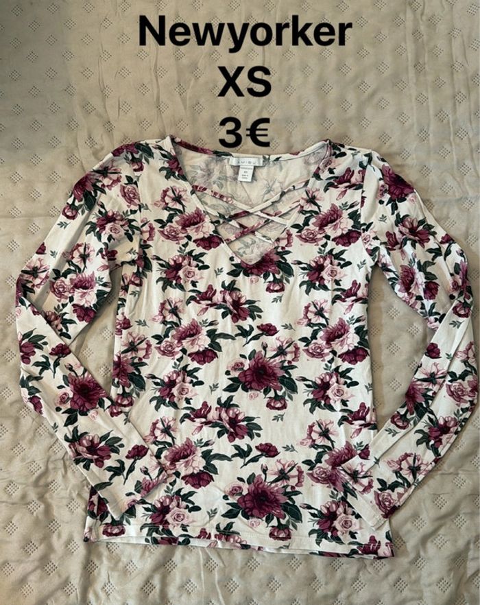 Haut Newyorker fleuries XS TBE