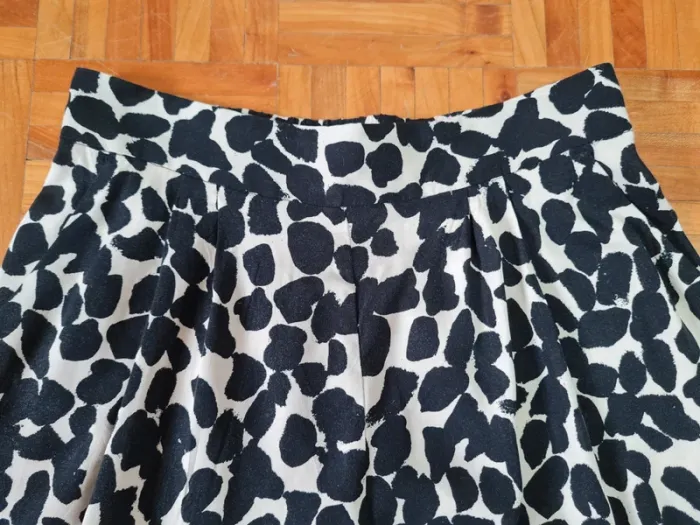 Short femme H&M T40 - photo numéro 2