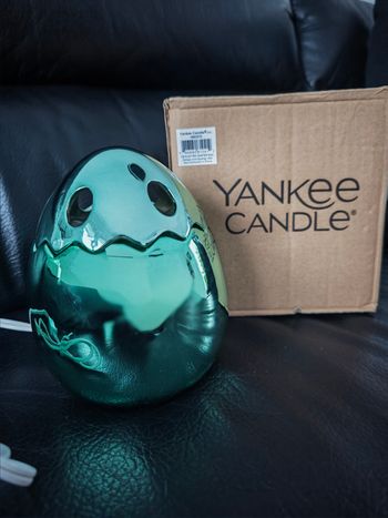 Brûleur diffuseur électrique yankee candle oeuf pâques déco décoration easter PartyLite 