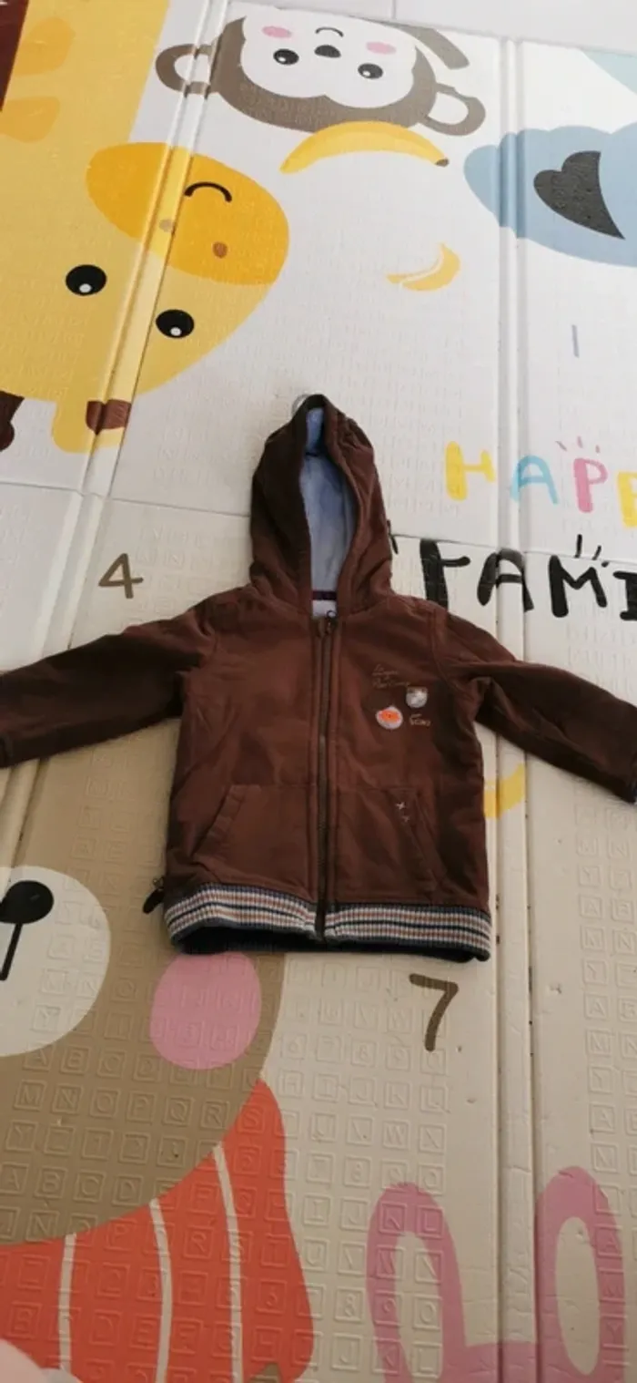Veste polaire 12 mois