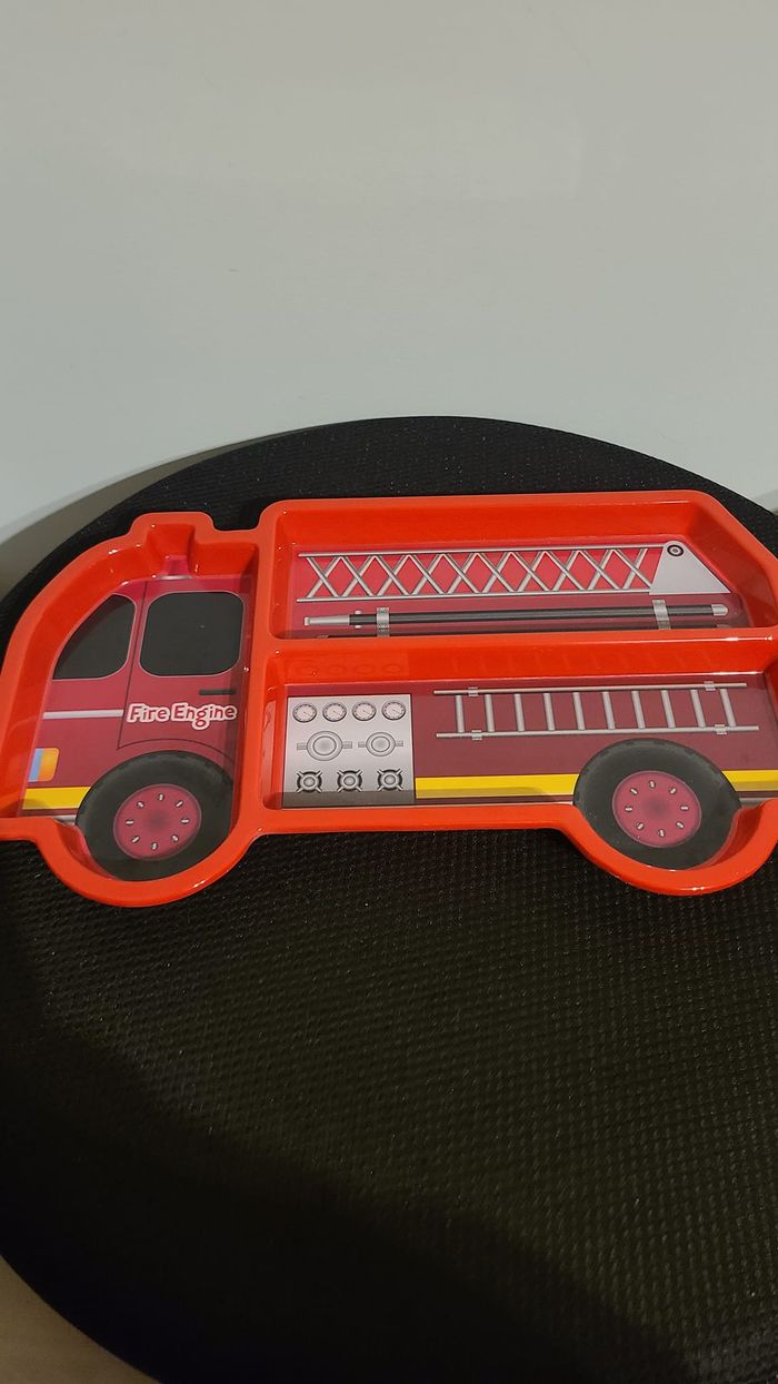 Assiette pour enfants, - Camion de pompiers - photo numéro 3
