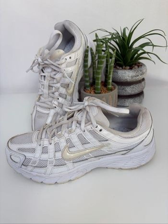 Baskets Nike P-6000