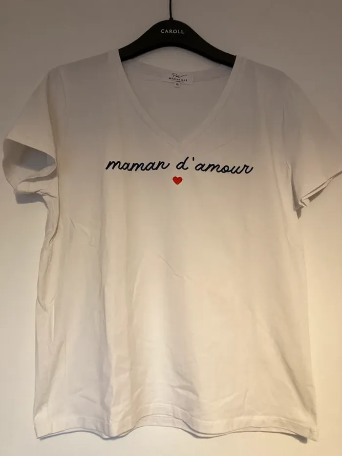 T-shirt Maman d’amour brodé avec coeur taille XL