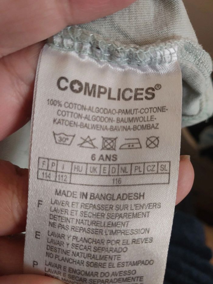 Tee-shirt vert clair avec panthère en motif Taille 6 ans - photo numéro 3