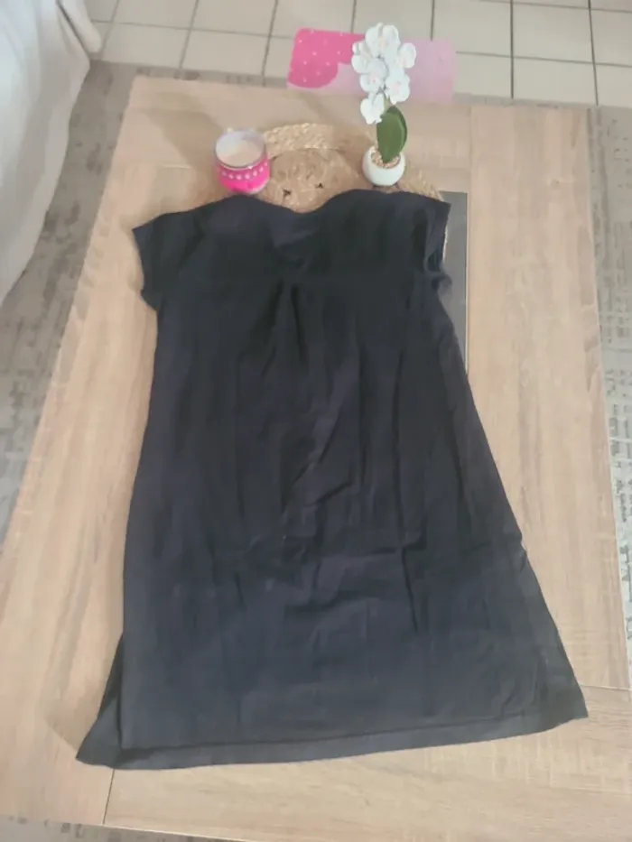 Tshirt/tunique noir Taille S - photo numéro 2