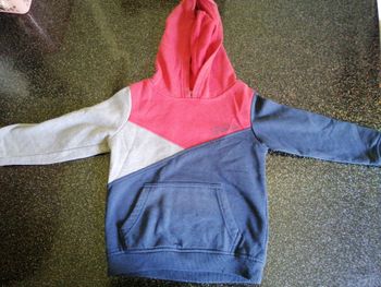 Pull a capuche