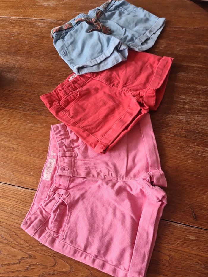 Lot 3 shorts