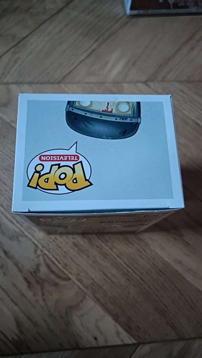 Funko pop prison guard walker 68 - photo numéro 3