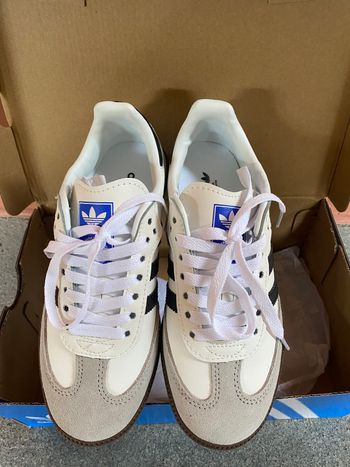 Baskets Adidas Samba taille 38